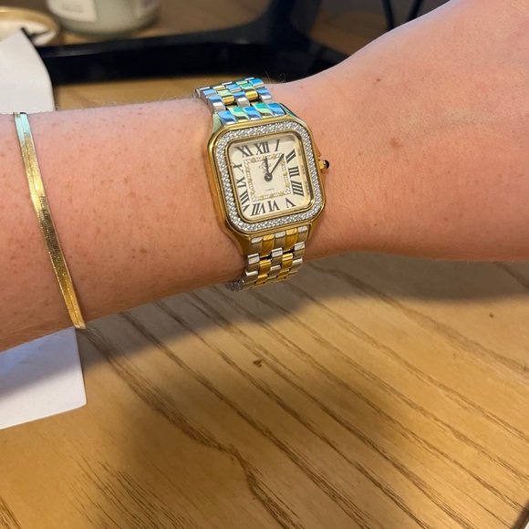 GB2 Woman’s Milan Diamond Square watch — like new and never worn - Picture 4 of 5